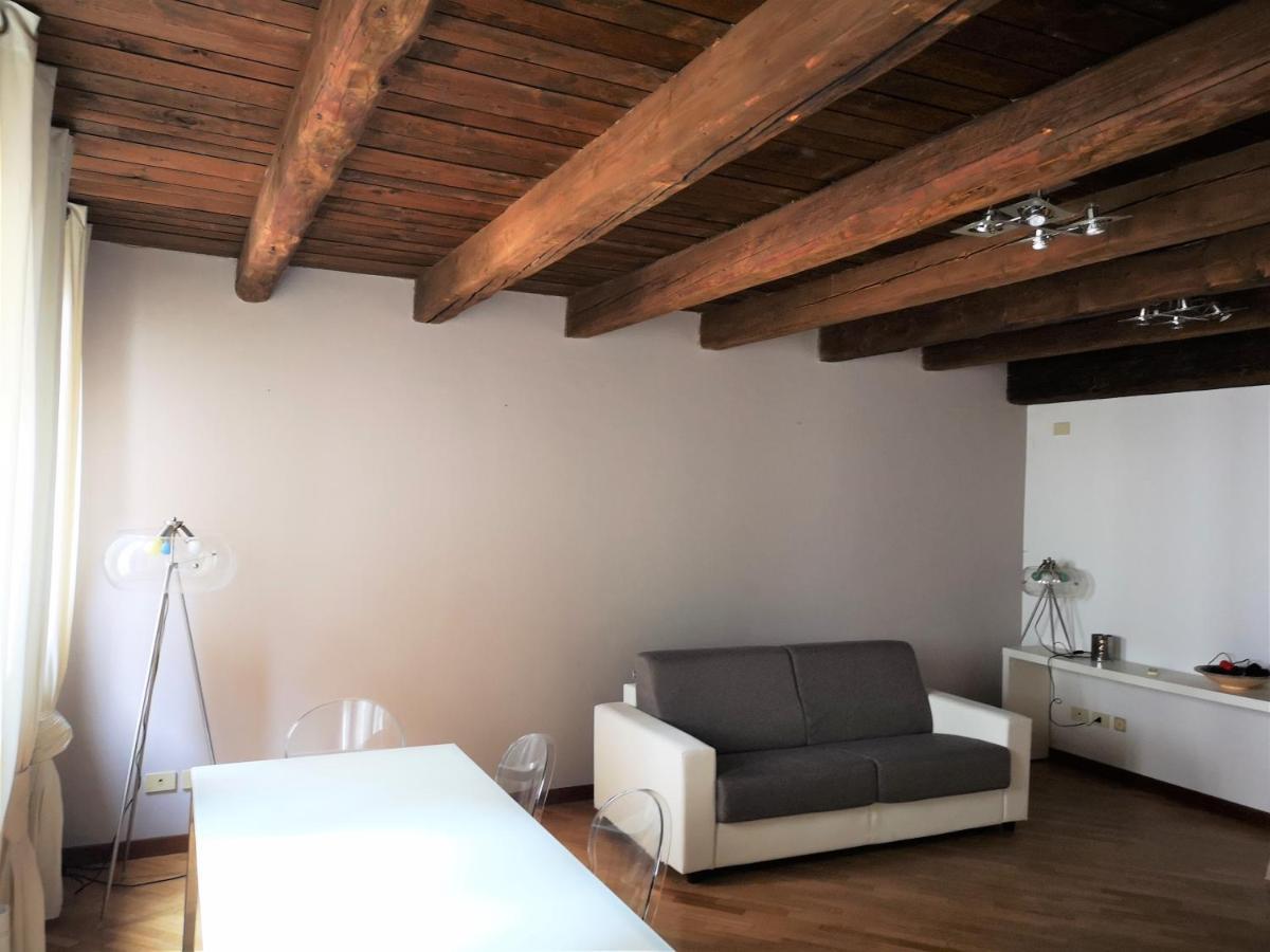 De' Pepoli Apartments Bologna Exterior photo